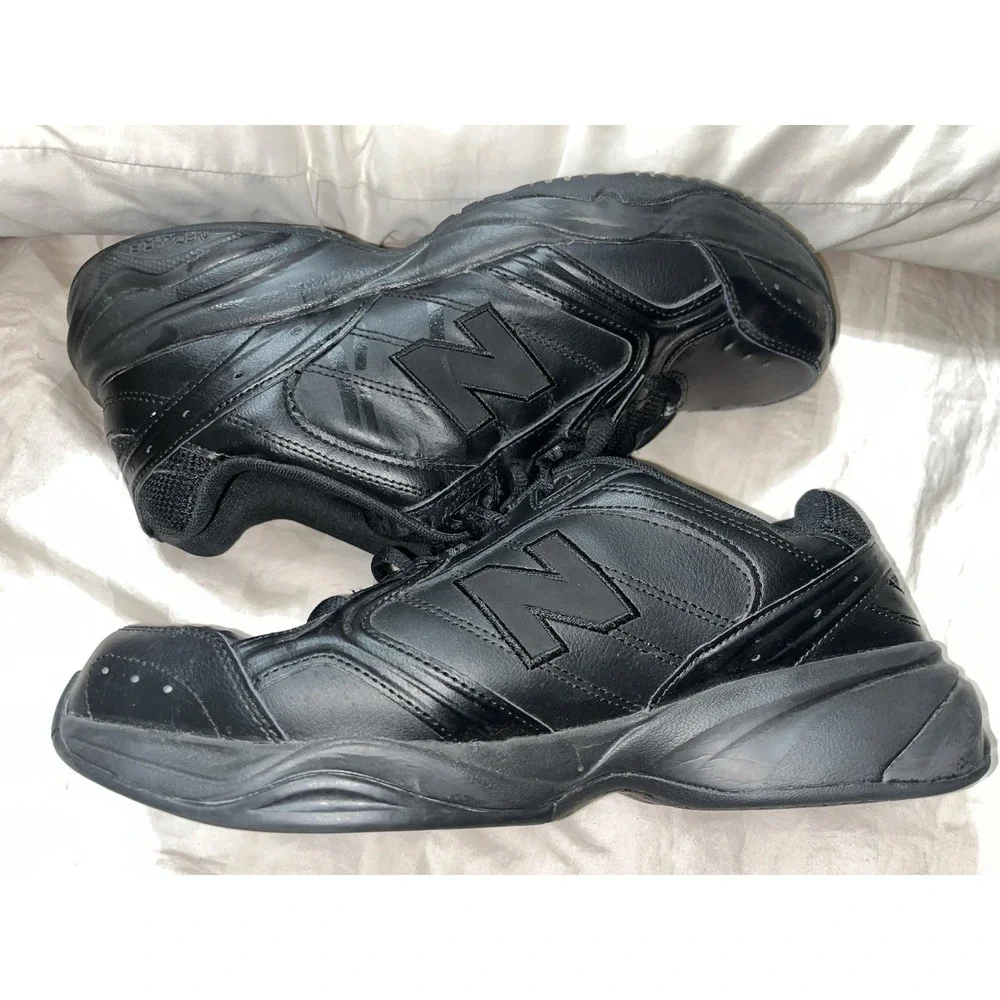 New Balance 624 Mens MX624AB2 Triple Black Training Sneakers Size US 10.5 2E